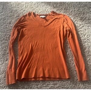 LOFT Women's Burnt Orange V-Neck Lightweight Knit Sweater Size Small
